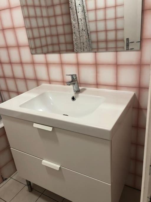 Superbe Appartement En Plein Centre Ville. La Roche-sur-Yon Kültér fotó