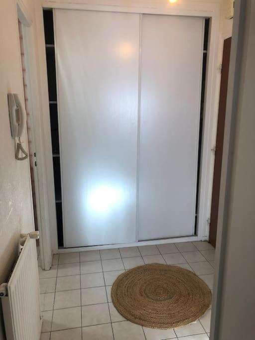 Superbe Appartement En Plein Centre Ville. La Roche-sur-Yon Kültér fotó