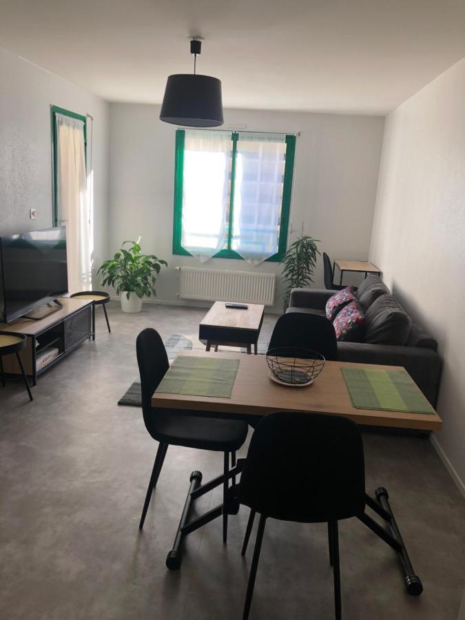 Superbe Appartement En Plein Centre Ville. La Roche-sur-Yon Kültér fotó